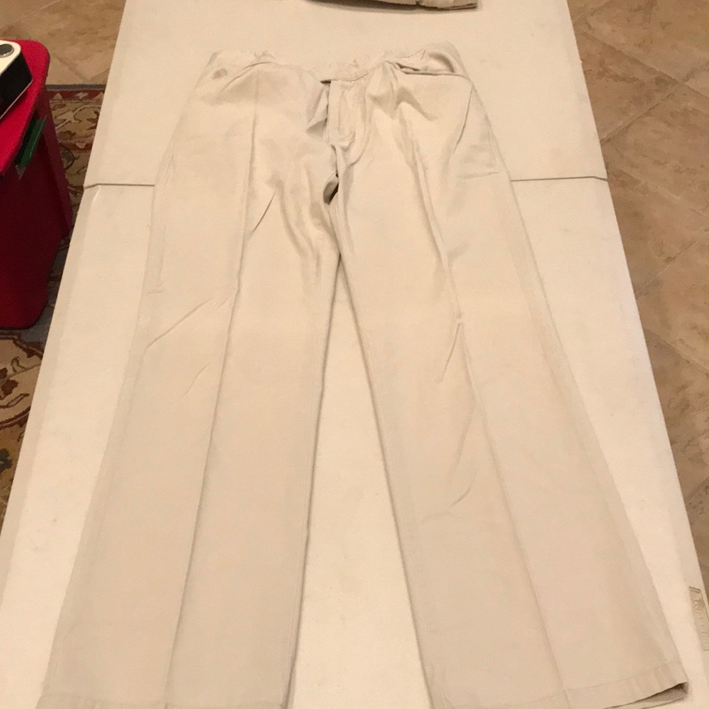 Rusty size 8 khaki pants